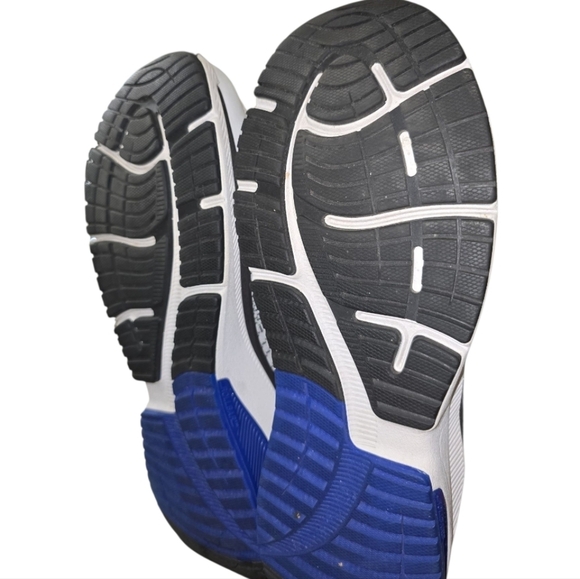 New Balance 847v4 Arctic Fox/Black Athletic Shoes 11.5 Walking Everyday Sneakers main image 7